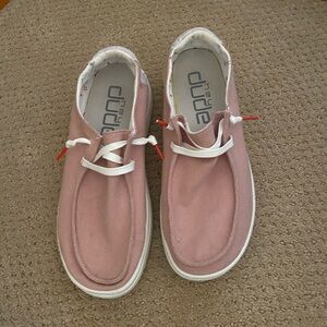 Pink hey dudes